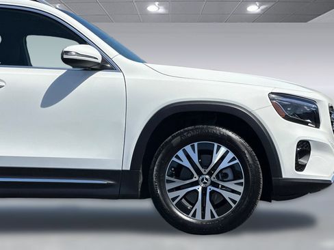Used 2026 Mercedes-Benz GLB 250 image 22