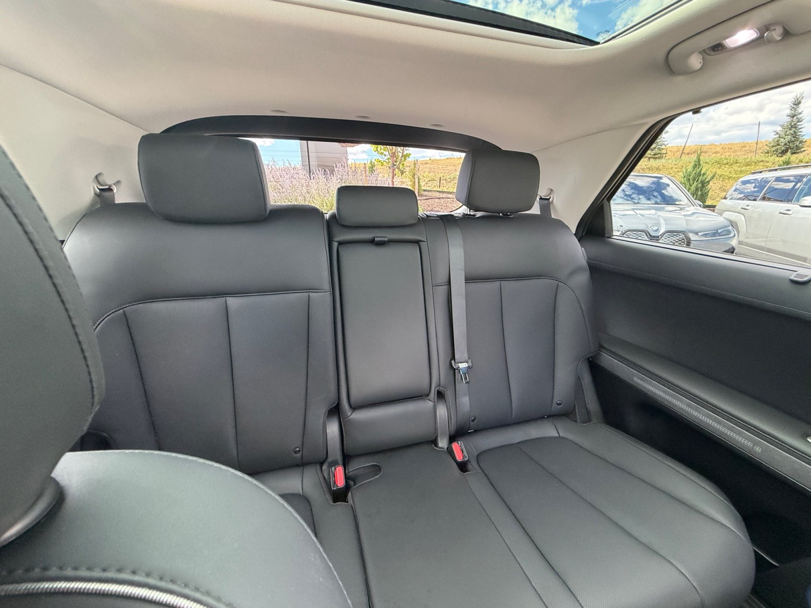 Certified 2024 Hyundai Ioniq 5 Limited AWD/4WD image 18