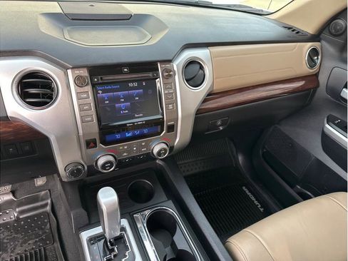 Used 2015 Toyota Tundra Limited image 19