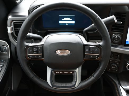 Used 2024 Ford F350 Platinum w/ FX4 Off-Road Package image 14