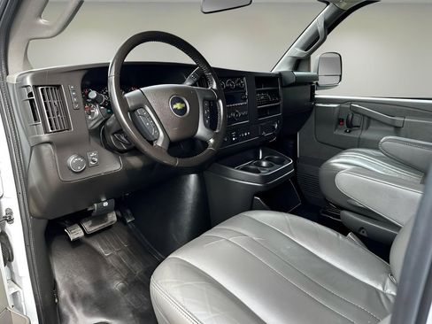 Used 2023 Chevrolet Express 2500 Work Van w/ Driver Convenience Package image 13