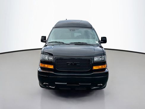 New 2026 GMC Savana 2500 Extended w/ Driver Convenience Package RWD image 2