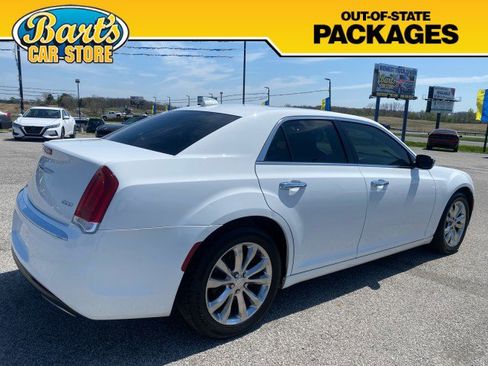 Used 2019 Chrysler 300 Limited AWD/4WD image 6