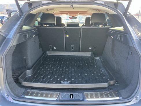 Used 2020 Jaguar F-PACE Checkered Flag image 36