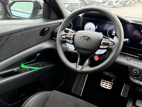 New 2026 Hyundai Elantra N FWD image 10