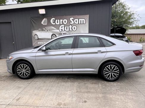 Used 2021 Volkswagen Jetta R-Line FWD image 5