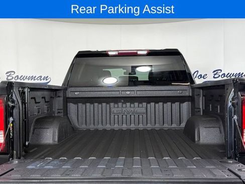 Used 2023 GMC Sierra 1500 SLT w/ SLT Premium Package AWD/4WD image 10