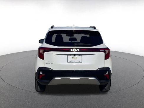 Used 2025 Kia Seltos S image 12