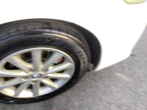 Used 2011 Toyota Camry XLE image 20