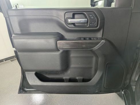 Used 2021 Chevrolet Silverado 2500 LTZ w/ LTZ Plus Package AWD/4WD image 10