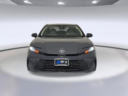 Used 2025 Toyota Camry LE FWD image 6