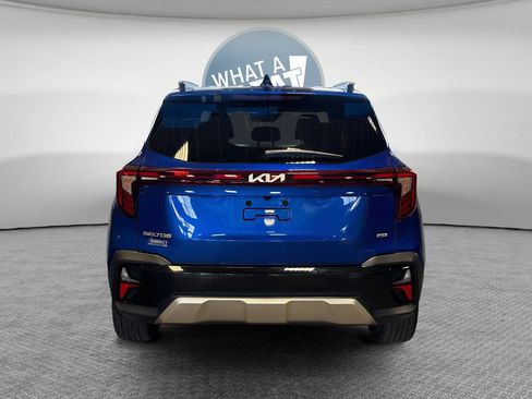 Certified 2025 Kia Seltos S AWD/4WD image 5