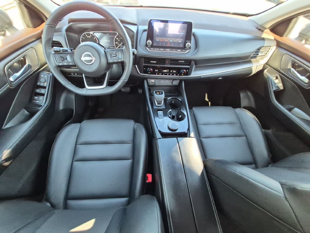 Used 2023 Nissan Rogue SV w/ SV Premium B Package AWD/4WD image 24