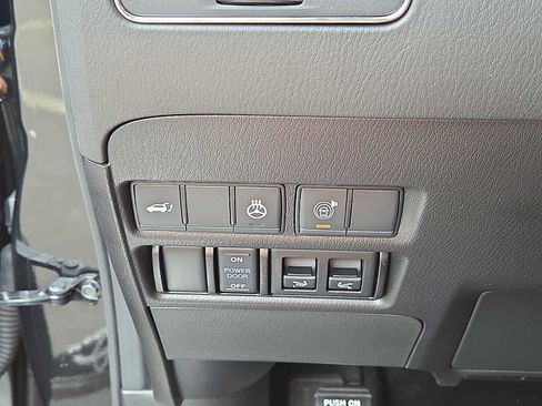 Used 2024 INFINITI QX80 Sensory AWD/4WD image 26