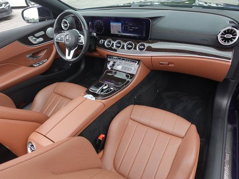Used 2020 Mercedes-Benz E 450 4MATIC Cabriolet w/ AMG Line image 11