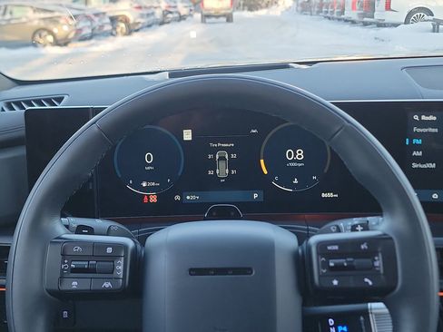 Used 2024 Hyundai Santa Fe Calligraphy image 15