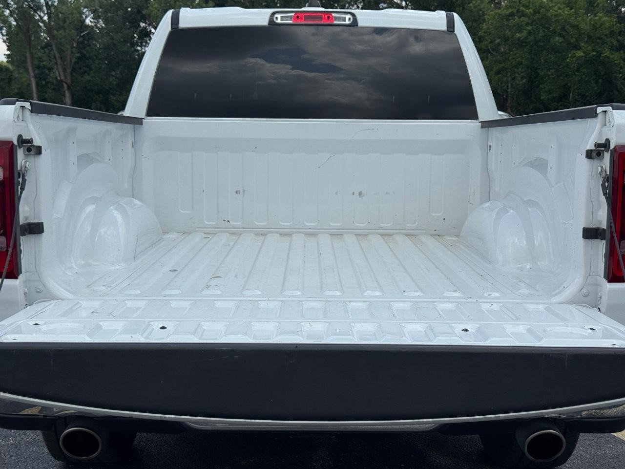 Used 2024 RAM 1500 Laramie RWD image 5