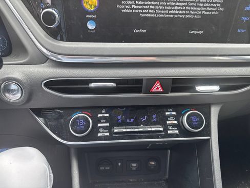 Used 2023 Hyundai Sonata Limited FWD image 31