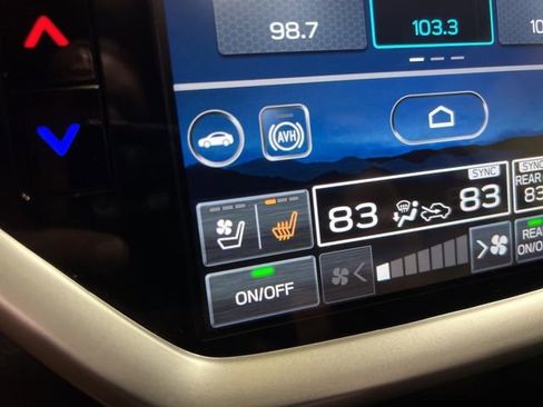 Used 2025 Subaru Ascent Touring w/ Popular Package #2 image 30