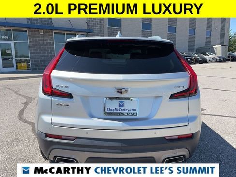 Used 2021 Cadillac XT4 Premium Luxury w/ Cold Weather Package FWD image 14