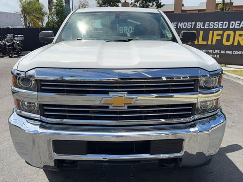 Used 2016 Chevrolet Silverado 2500 W/T image 2