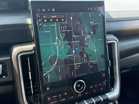 Used 2025 GMC Yukon Denali AWD/4WD image 5