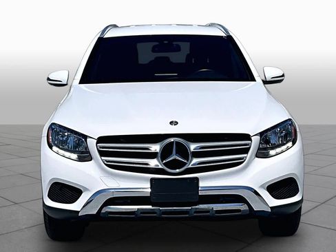 Used 2019 Mercedes-Benz GLC 300 4MATIC image 4