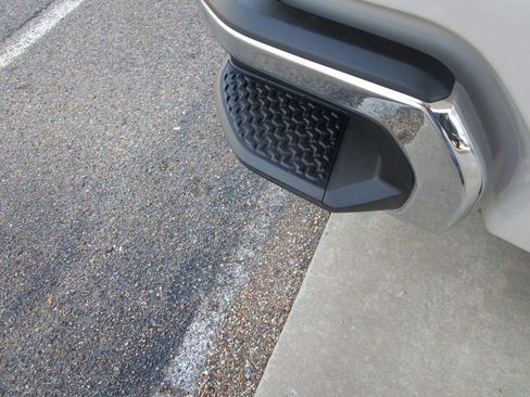 New 2026 GMC Sierra 1500 Pro w/ Pro Value Package image 15