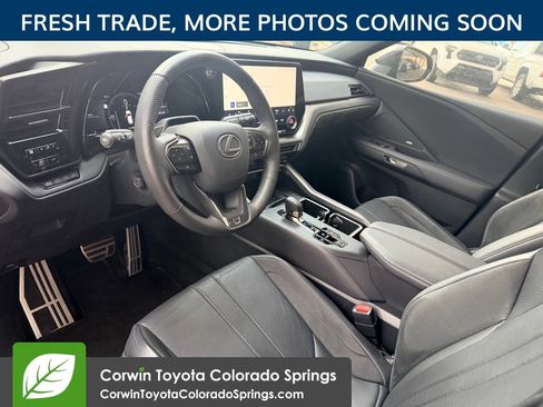 Used 2024 Lexus TX 500h AWD image 11