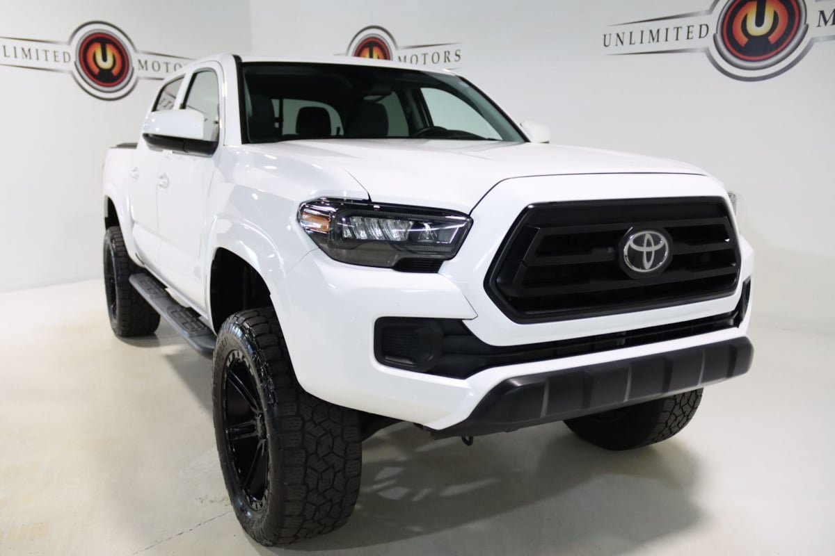Used 2020 Toyota Tacoma SR AWD/4WD image 20