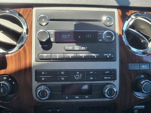 Used 2012 Ford F250 Lariat AWD/4WD image 30