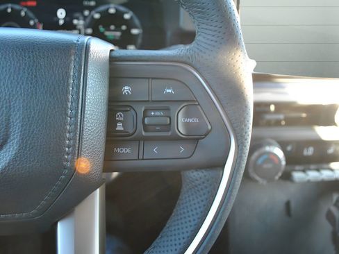 New 2025 Toyota Tacoma TRD Off-Road AWD/4WD image 8