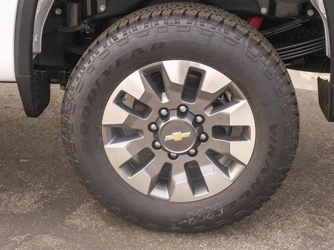 New 2026 Chevrolet Silverado 2500 LT w/ All Star Edition image 6