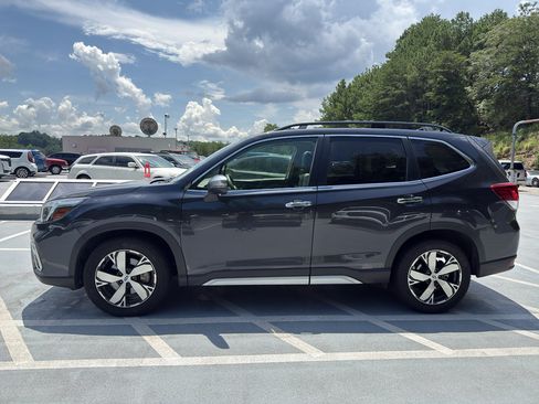 Used 2019 Subaru Forester Touring w/ Popular Package #3 AWD/4WD image 5