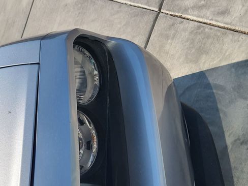 Used 2014 Dodge Challenger SXT RWD image 7