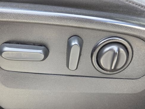 Used 2022 GMC Sierra 1500 Elevation image 21