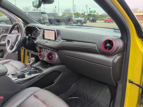 Used 2022 Chevrolet Blazer RS w/ Enhanced Convenience Package AWD/4WD image 45