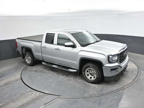 Used 2019 GMC Sierra 1500 Limited w/ Sierra Convenience Package AWD/4WD image 18