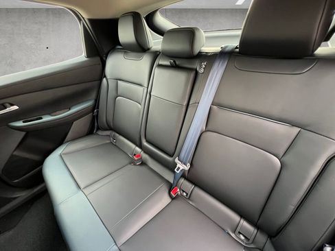 New 2026 Nissan Leaf SV+ w/ Floor Mat Package (SV+) FWD image 23