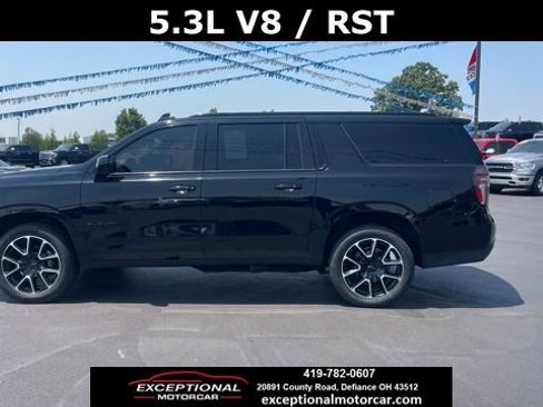 Used 2021 Chevrolet Suburban RST image 3