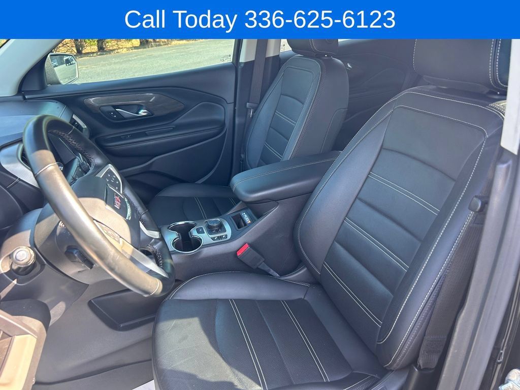 Used 2023 GMC Terrain Denali w/ LPO, 'HIT The Road' Package AWD/4WD image 15