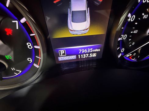 Used 2018 INFINITI Q60 3.0t Luxe image 11