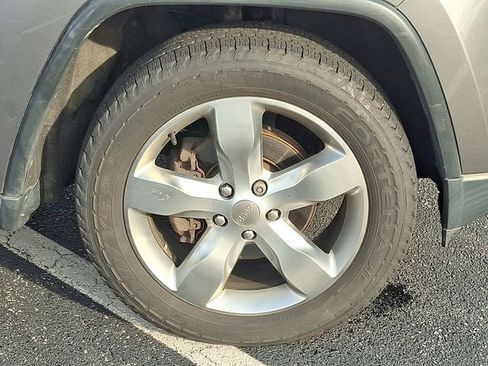 Used 2013 Jeep Grand Cherokee Limited image 8