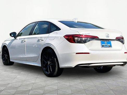 Used 2024 Honda Civic Sport image 5