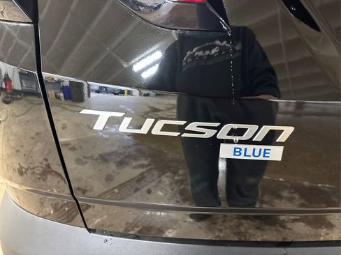 New 2026 Hyundai Tucson Blue SE image 14