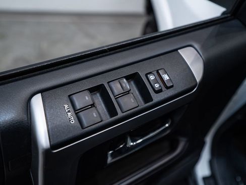 Certified 2024 Toyota 4Runner SR5 image 21