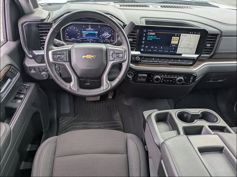 Certified 2025 Chevrolet Silverado 2500 LT w/ Convenience Package AWD/4WD image 18