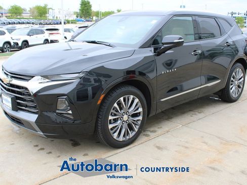 Used 2021 Chevrolet Blazer Premier w/ Driver Confidence II Package AWD/4WD image 3