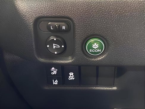 Used 2021 Honda Pilot EX-L image 26