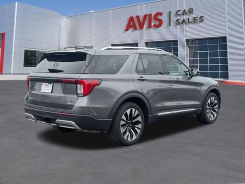 Used 2025 Ford Explorer Platinum w/ LUX Leather Package image 6